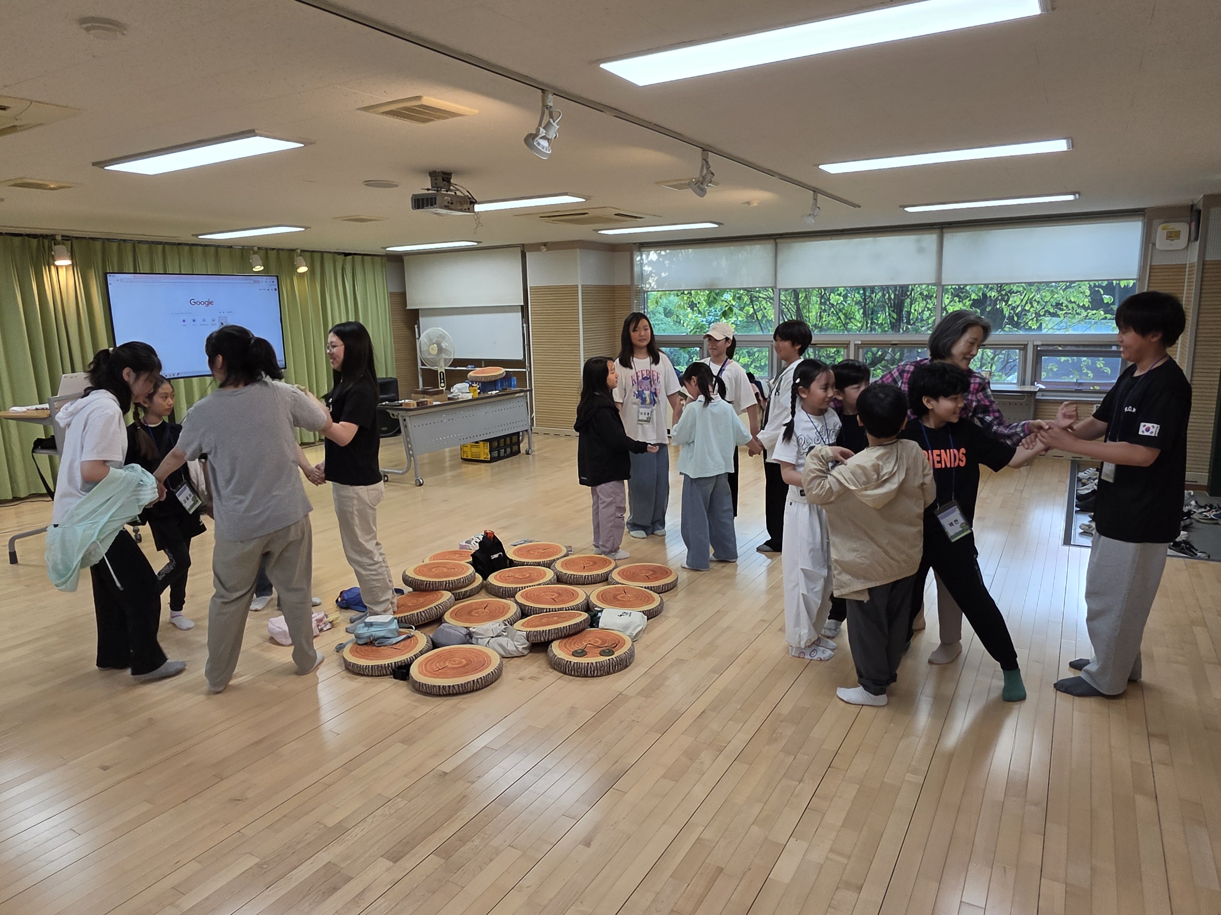 [원미산 봄소리 수집가 2팀] 귀를 기울이면 들리는 숲의 비밀! (5/16~5/17) 이미지